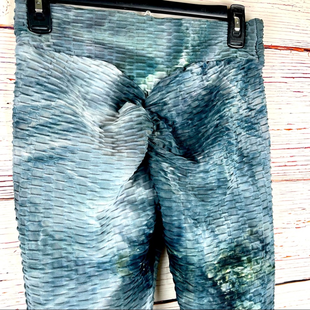 2 Pairs TikTok Famous Butt Enhancing Leggings Purple & Tie Dye